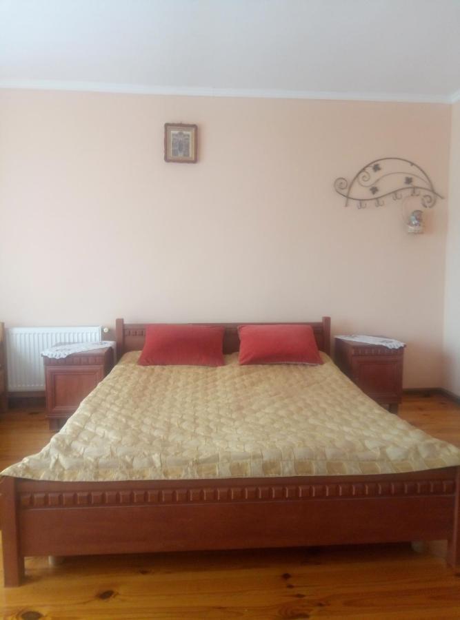 Hotel Park House Počaïv Esterno foto